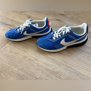 Nike Air Max Pre-day Hyper Royal White: Men’s size 11